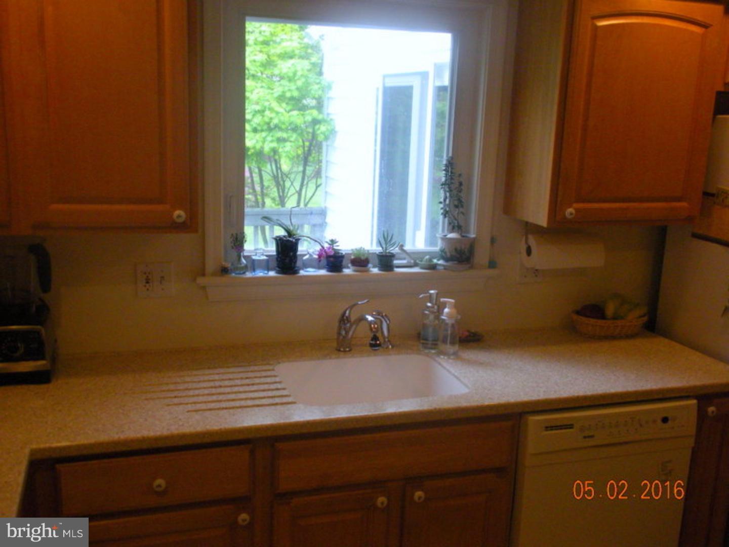 68 Grubb Road Malvern, PA 19355 - Photo 3 of 17 Kitchen