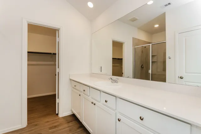 $1,840 | 1731 Sahara Drive, Crosby, TX 77532