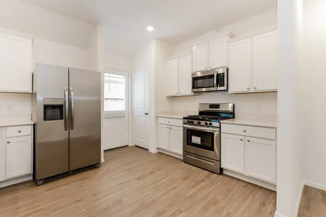 $1,840 | 1731 Sahara Drive, Crosby, TX 77532