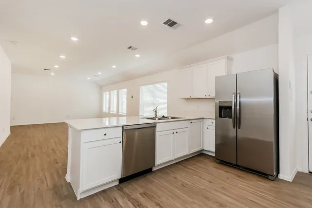 $1,840 | 1731 Sahara Drive, Crosby, TX 77532