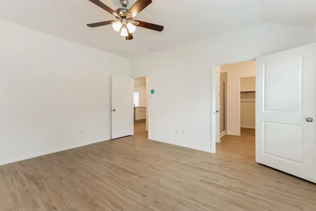 $1,840 | 1731 Sahara Drive, Crosby, TX 77532