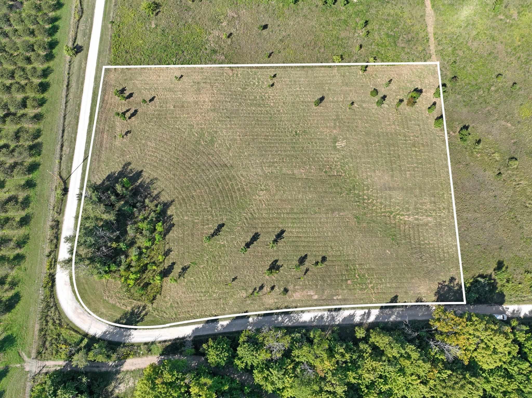4 East Seth Road Northport, MI 49670 - Photo 2 of 13