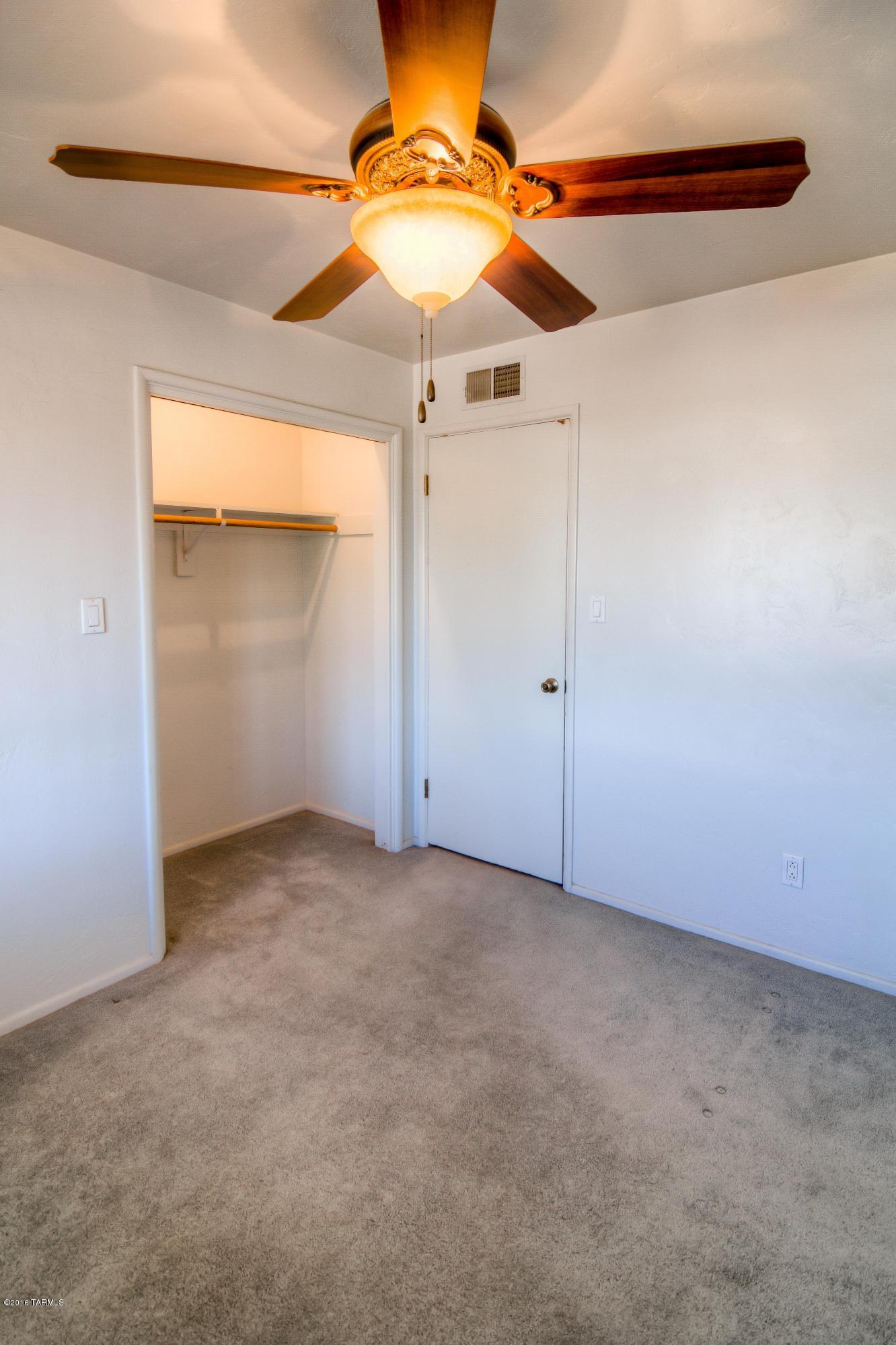 3550 North Olive Road Tucson, AZ 85719 - Photo 37 of 45