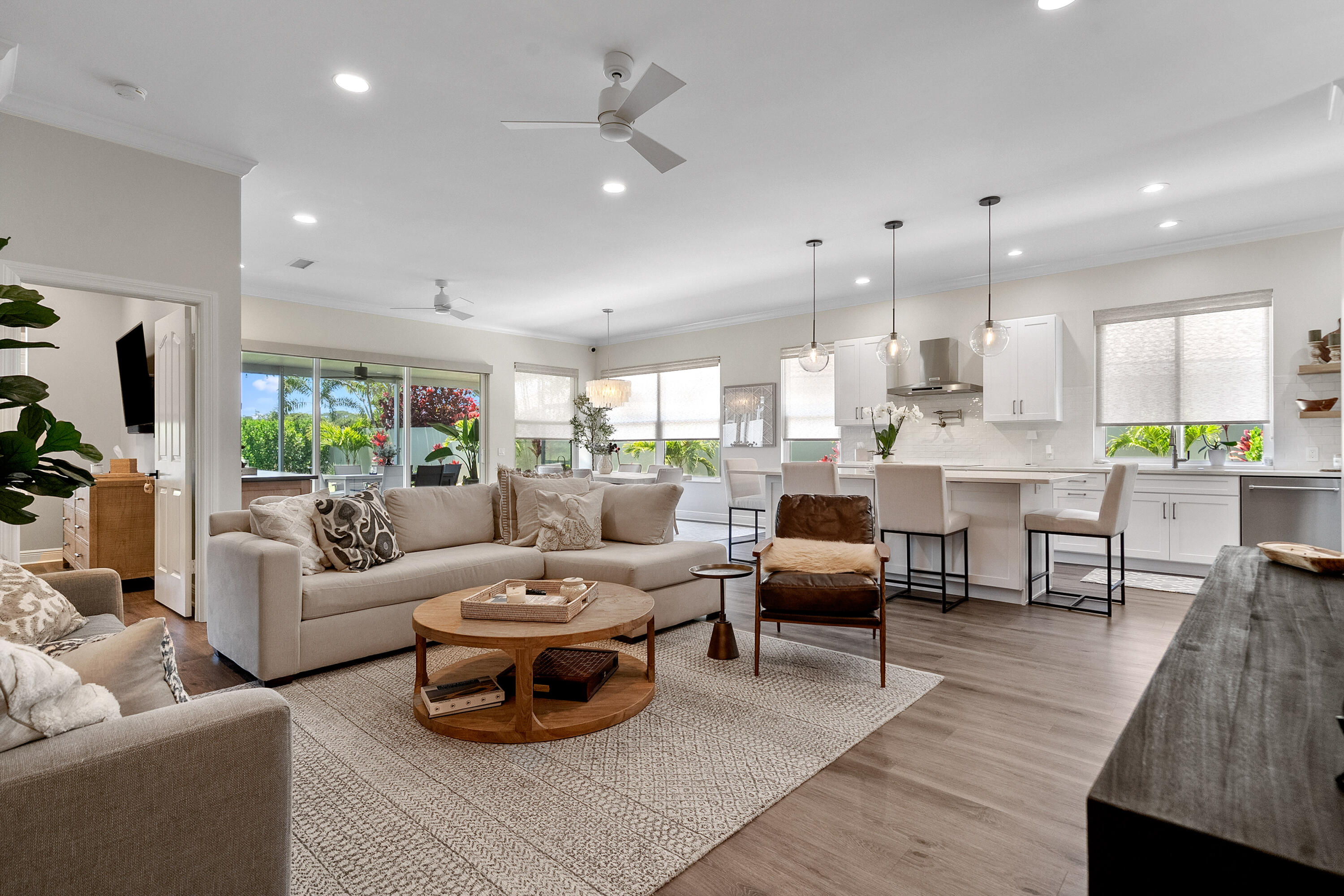 123 South Hampton Drive Jupiter, FL 33458 - Photo 24 of 35 DSC07568