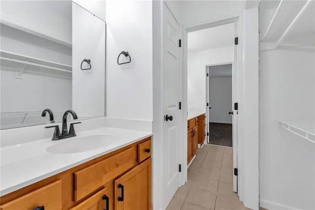 $1,500 | 2916 Jean Lafitte Parkway, Unit H, Chalmette, LA 70043