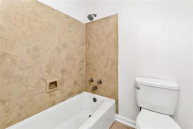 $1,500 | 2916 Jean Lafitte Parkway, Unit H, Chalmette, LA 70043