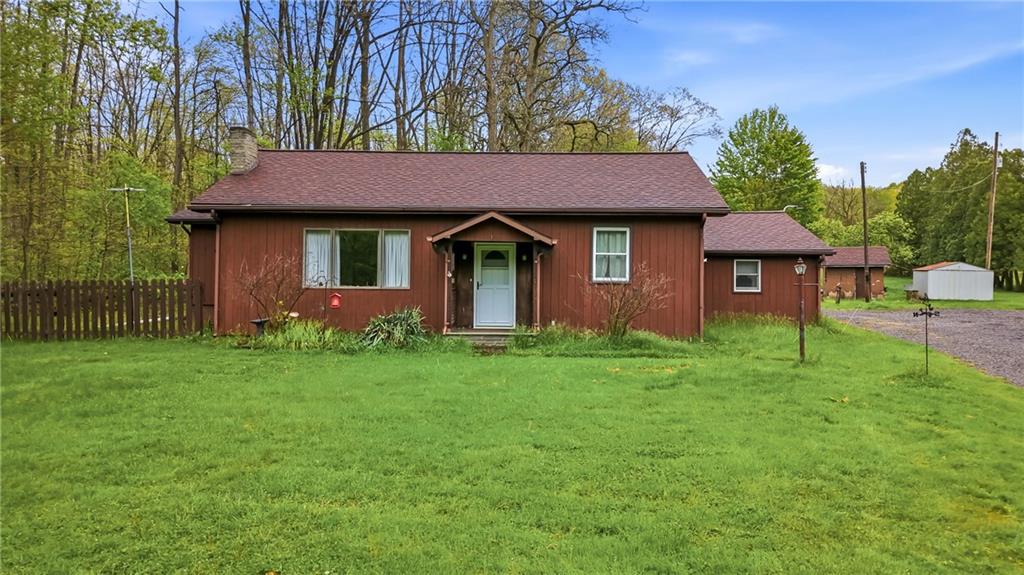 16 Gibson Road Greenville, PA 16125 - Photo 3 of 37