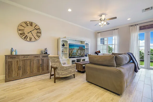 $5,500 | 140 Ocean Breeze Drive, Juno Beach, FL 33408