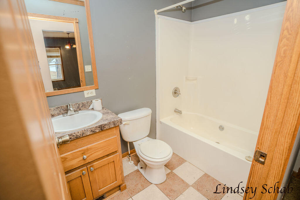 2299 Lyle Road Ionia, MI 48846 - Photo 27 of 47