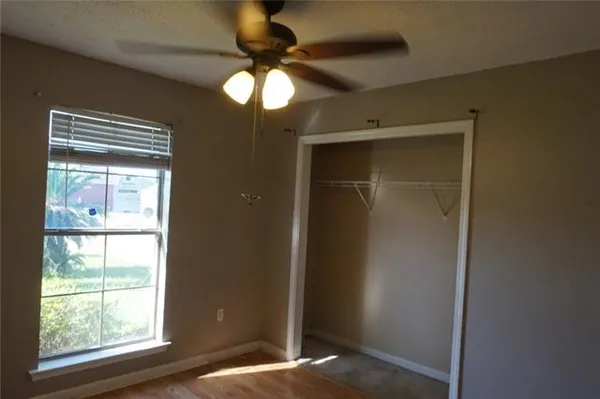 $199,900 | 2 Tuscany Drive, Laplace, LA 70068