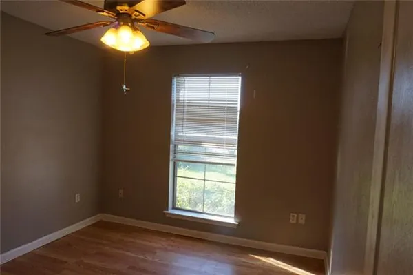 $199,900 | 2 Tuscany Drive, Laplace, LA 70068