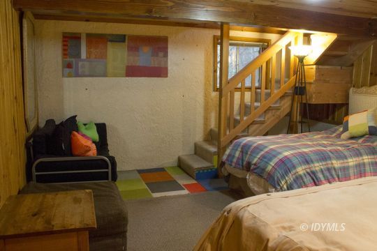 25310 Foster Lake Road Idyllwild, CA 92549 - Photo 32 of 41 Sleeping area downstairs