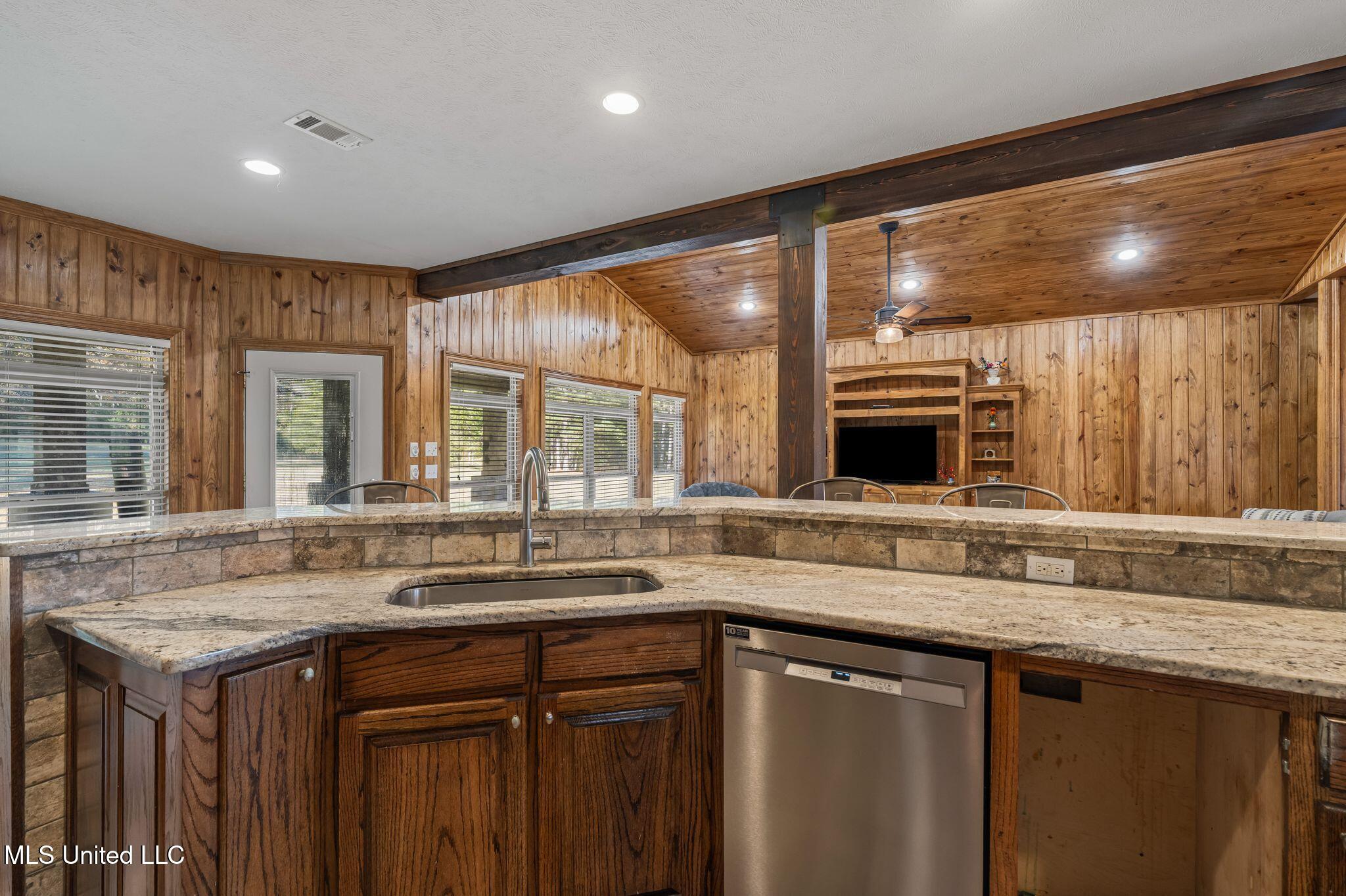 2027 Chapel Drive Summit, MS 39666 - Photo 18 of 46 2027_Chapel_Dr-18