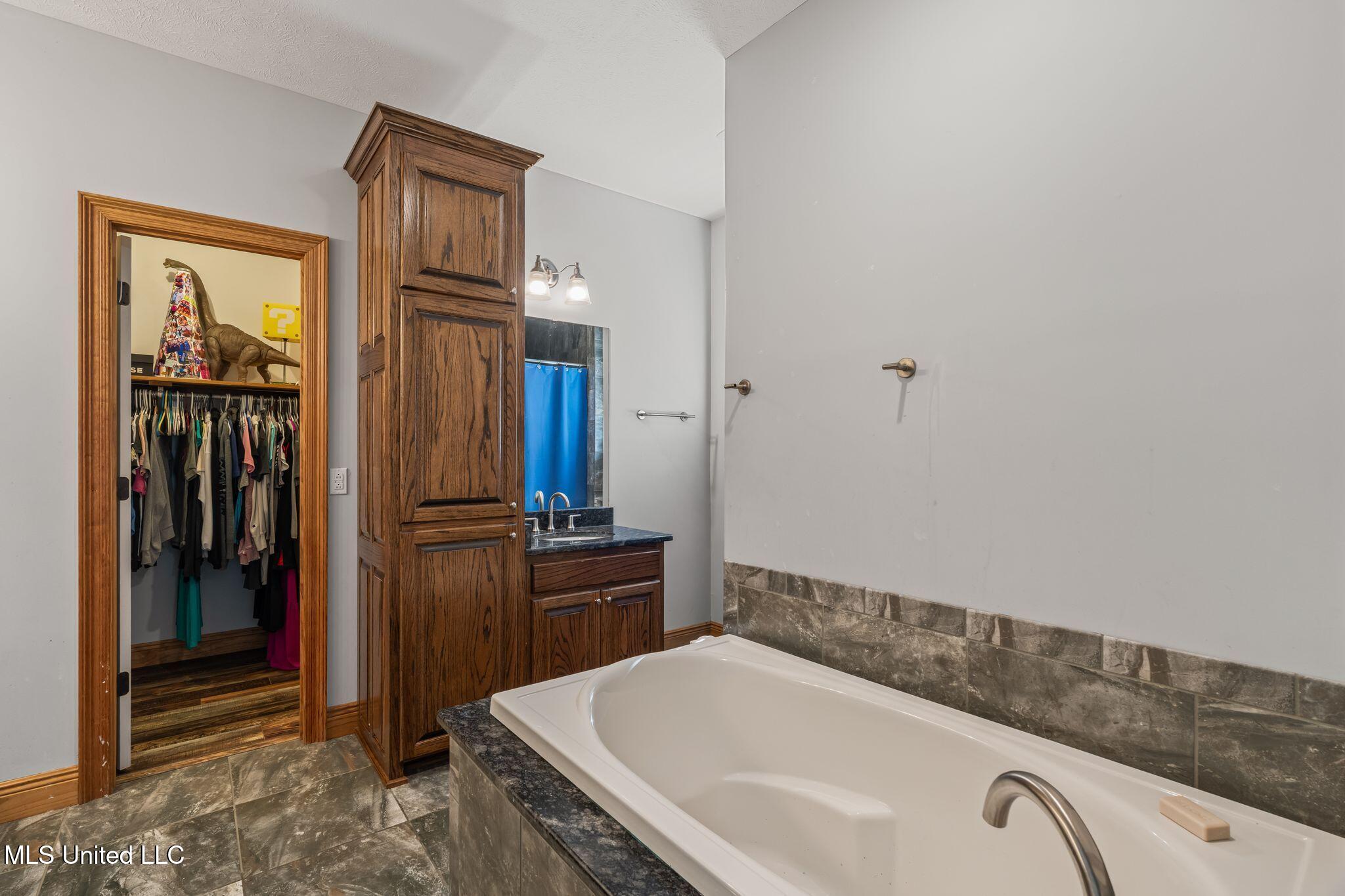 2027 Chapel Drive Summit, MS 39666 - Photo 25 of 46 2027_Chapel_Dr-25