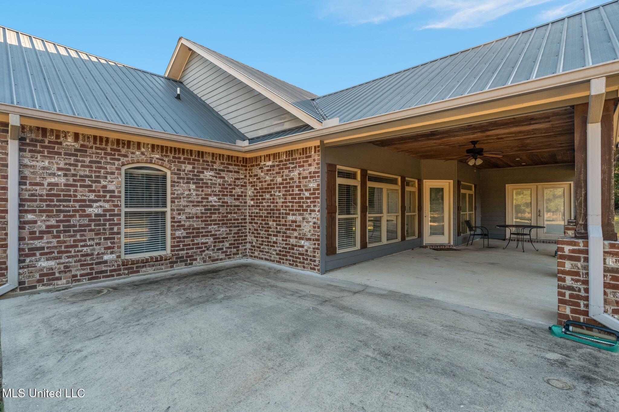 2027 Chapel Drive Summit, MS 39666 - Photo 37 of 46 2027_Chapel_Dr-37