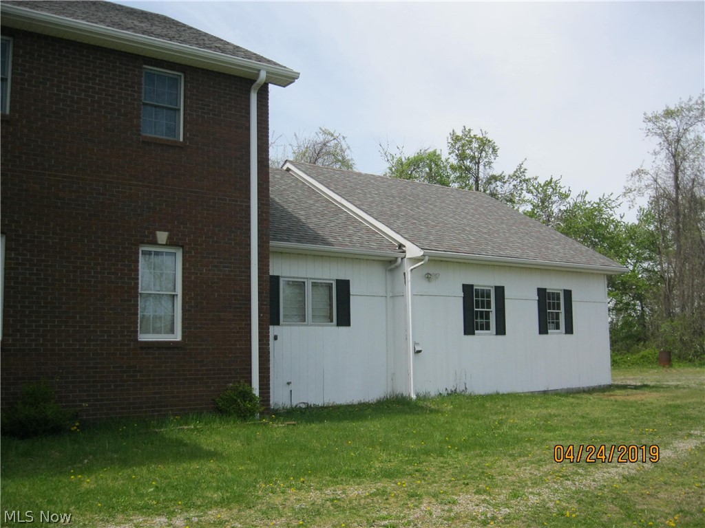 70830 Colerain Road Bridgeport, OH 43912 - Photo 2 of 34 Gallery Image 2