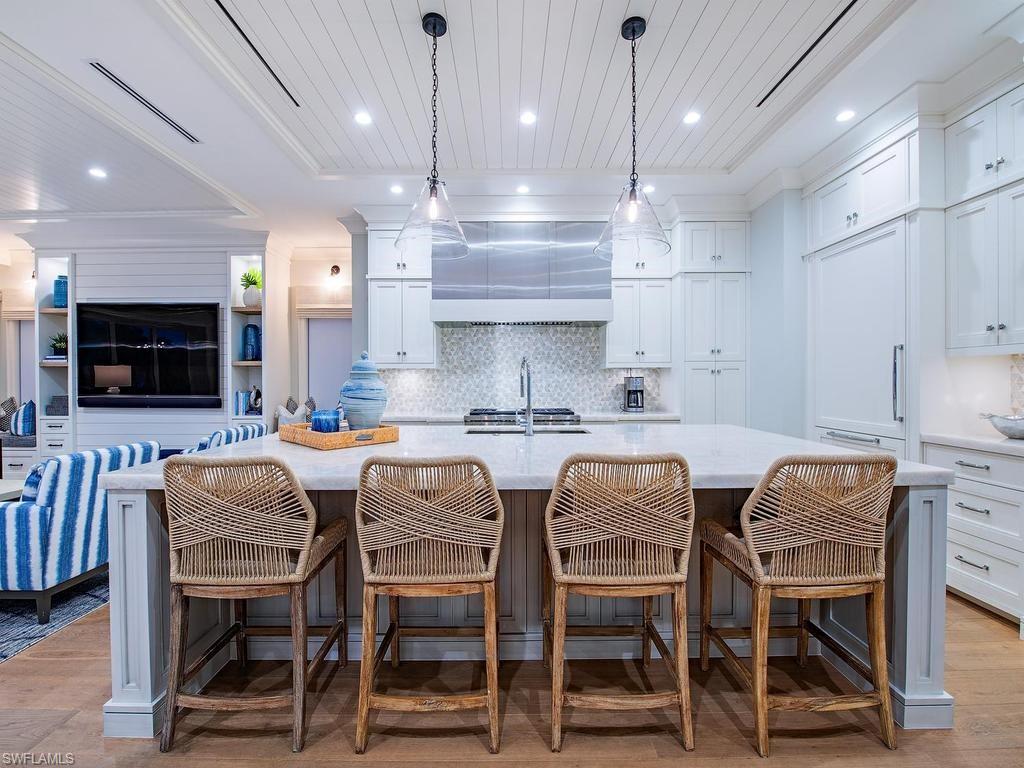 1959 4th Street South Naples, FL 34102 - Photo 9 of 42