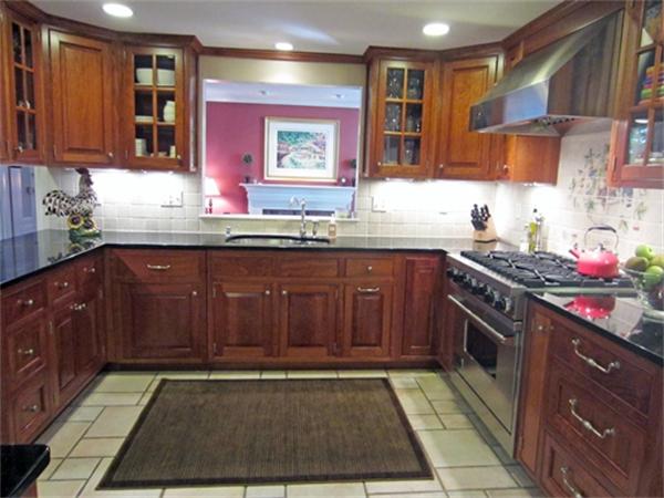 47 Radcliffe Road Wellesley, MA 02482 - Photo 5 of 23