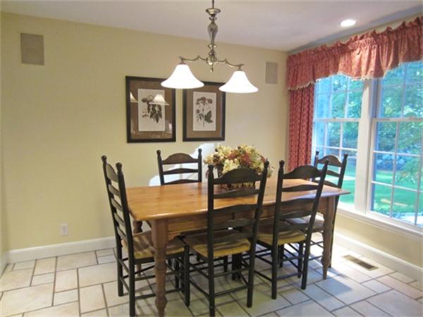 47 Radcliffe Road Wellesley, MA 02482 - Photo 6 of 23