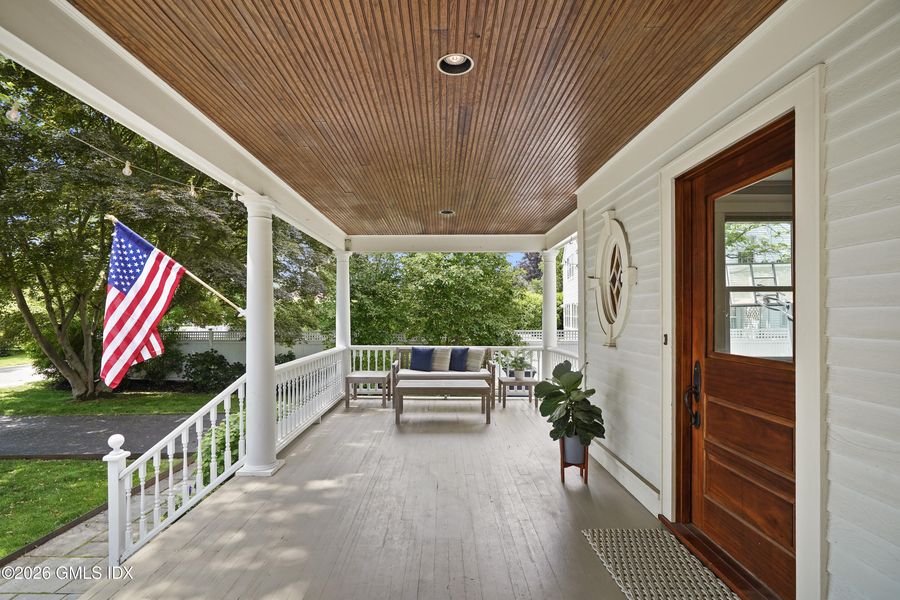 2 Wahneta Road Old Greenwich, CT 06870 - Photo 3 of 30 DSC03093