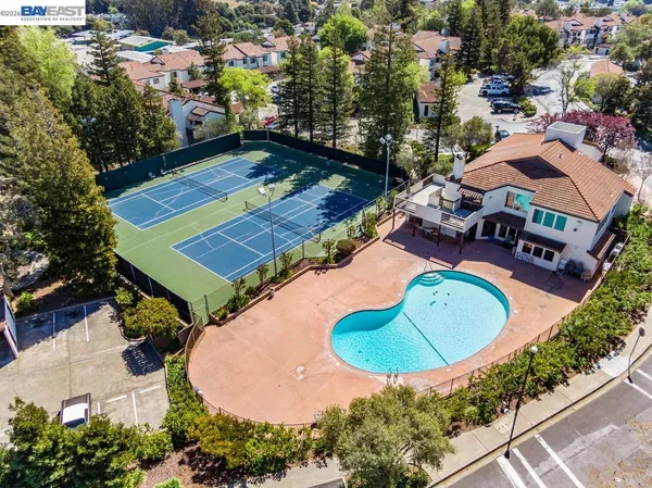 $470,000 | 21109 Gary Drive, Unit 220, Hayward, CA 94546