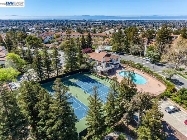 $470,000 | 21109 Gary Drive, Unit 220, Hayward, CA 94546