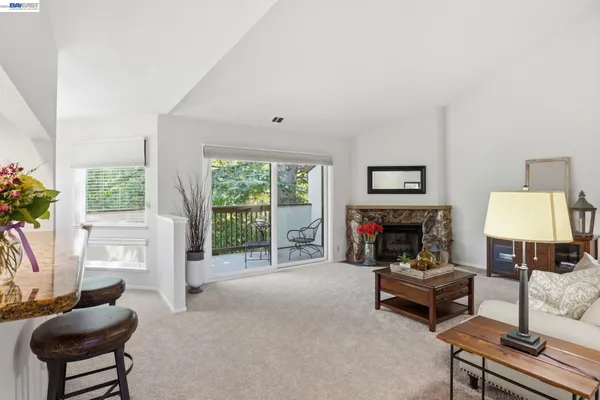 $470,000 | 21109 Gary Drive, Unit 220, Hayward, CA 94546