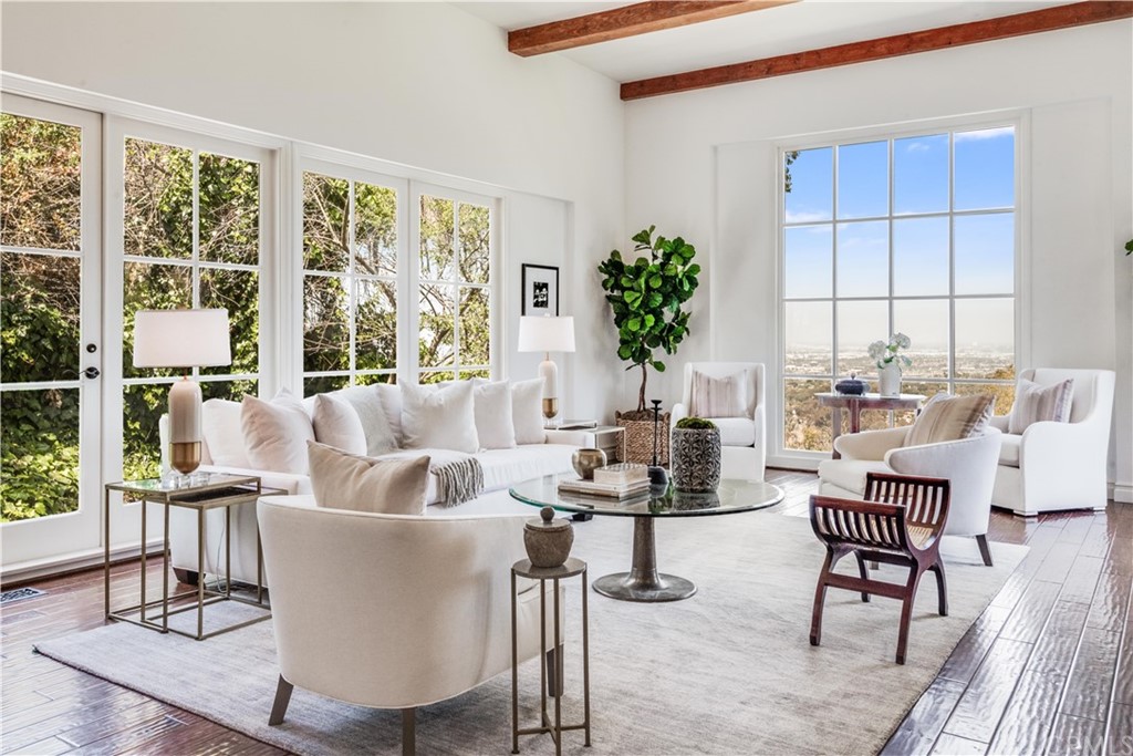 944 Via Rincon Palos Verdes Estates, CA 90274 - Photo 11 of 25