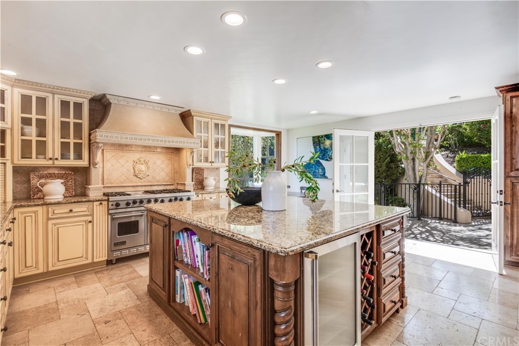 944 Via Rincon Palos Verdes Estates, CA 90274 - Photo 22 of 25