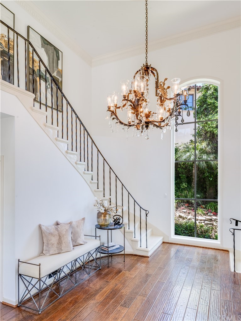 944 Via Rincon Palos Verdes Estates, CA 90274 - Photo 4 of 25