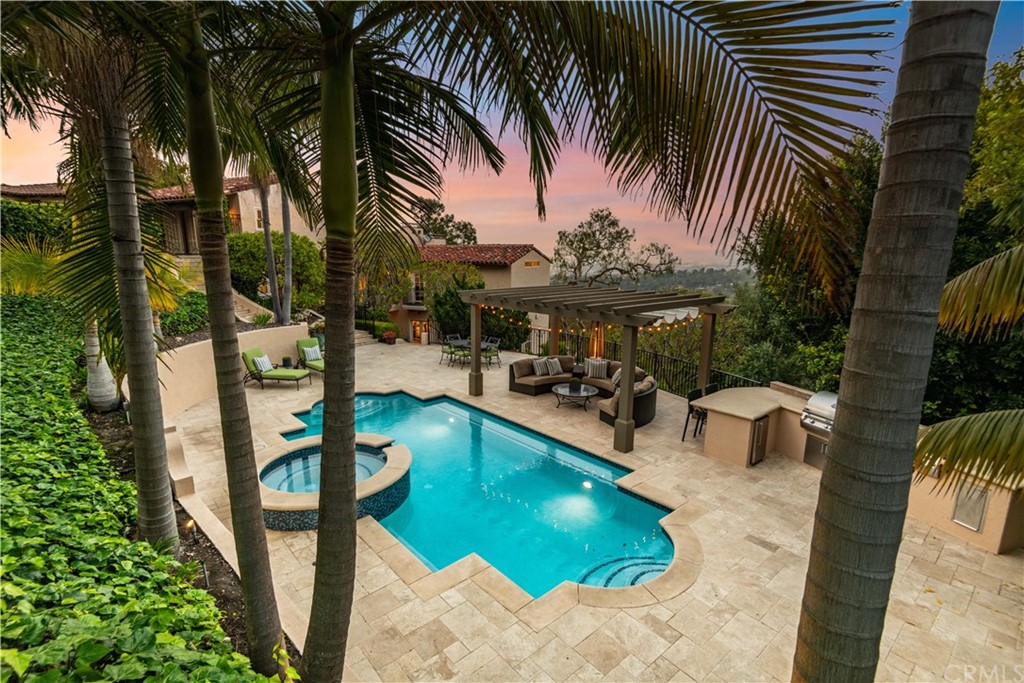 944 Via Rincon Palos Verdes Estates, CA 90274 - Photo 9 of 25