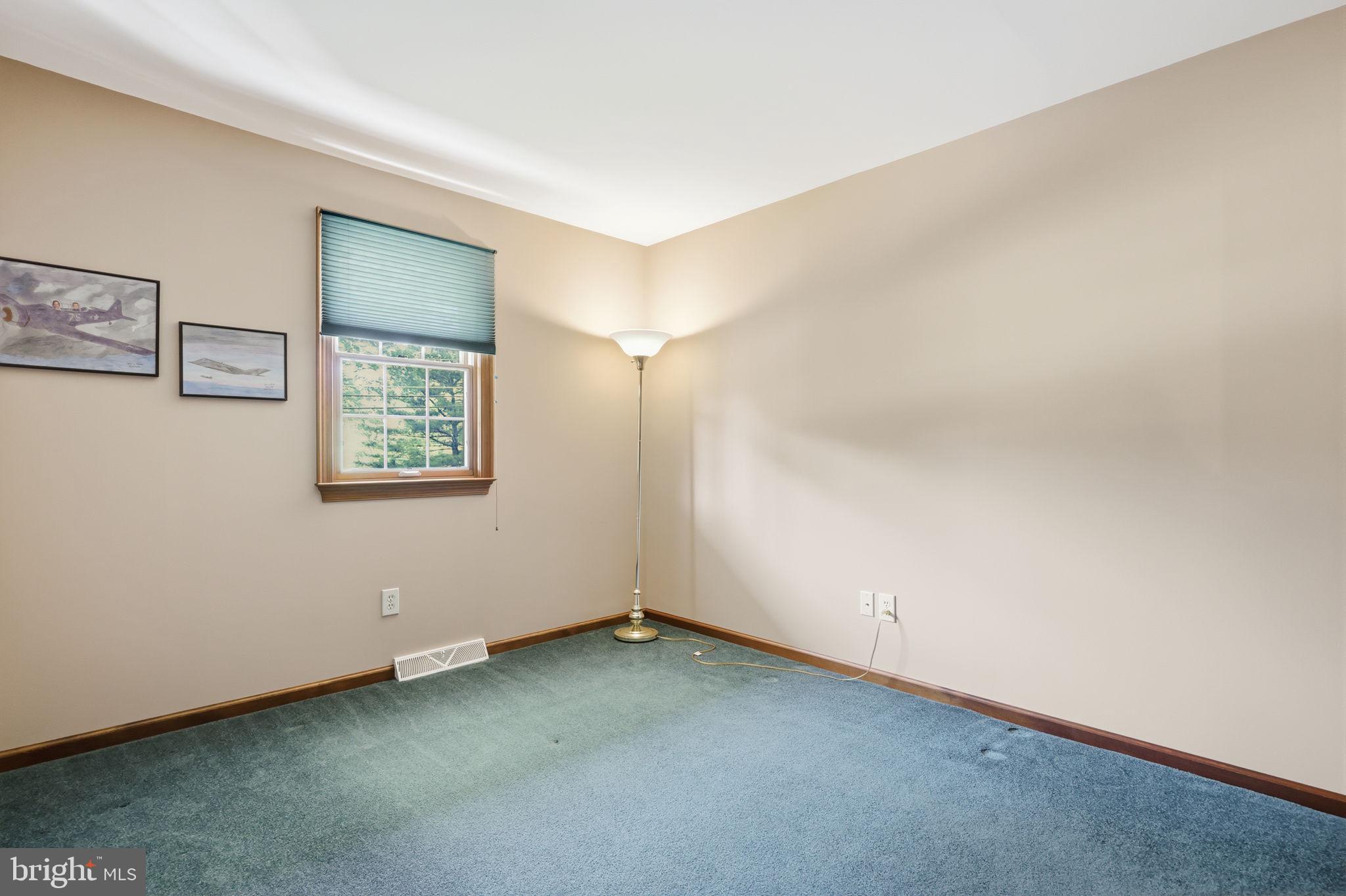 2733 Village Road Langhorne, PA 19047 - Photo 12 of 42
