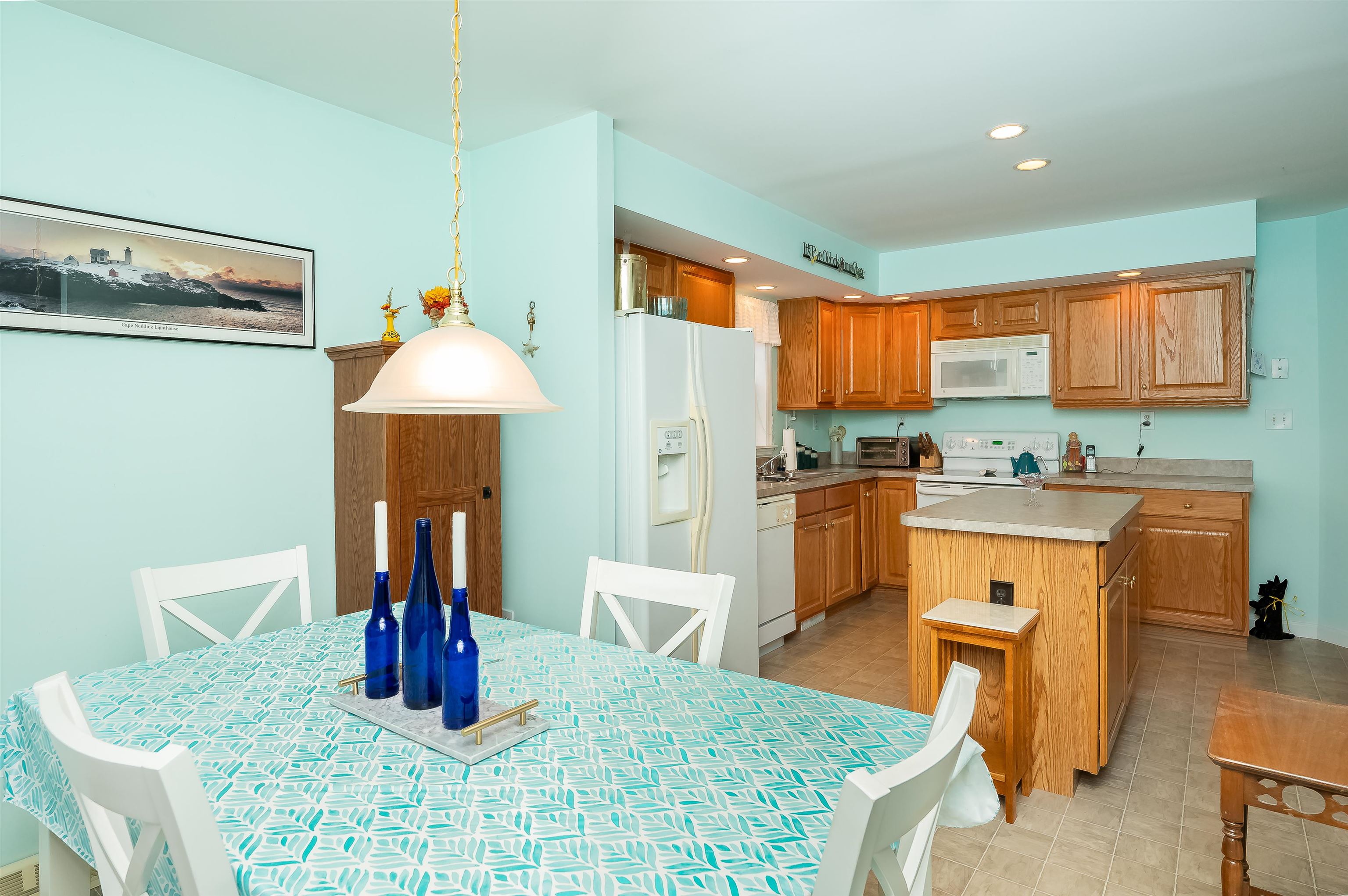8 Cinder Lane Rochester, NH 03868 - Photo 5 of 40 Gallery Image 5