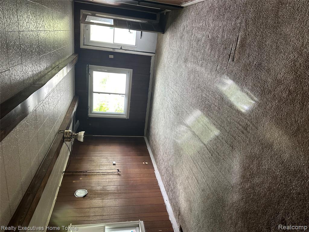4466 Dove Road Port Huron, MI 48060 - Photo 6 of 12