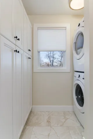 a view of a utility room with washer and dryer