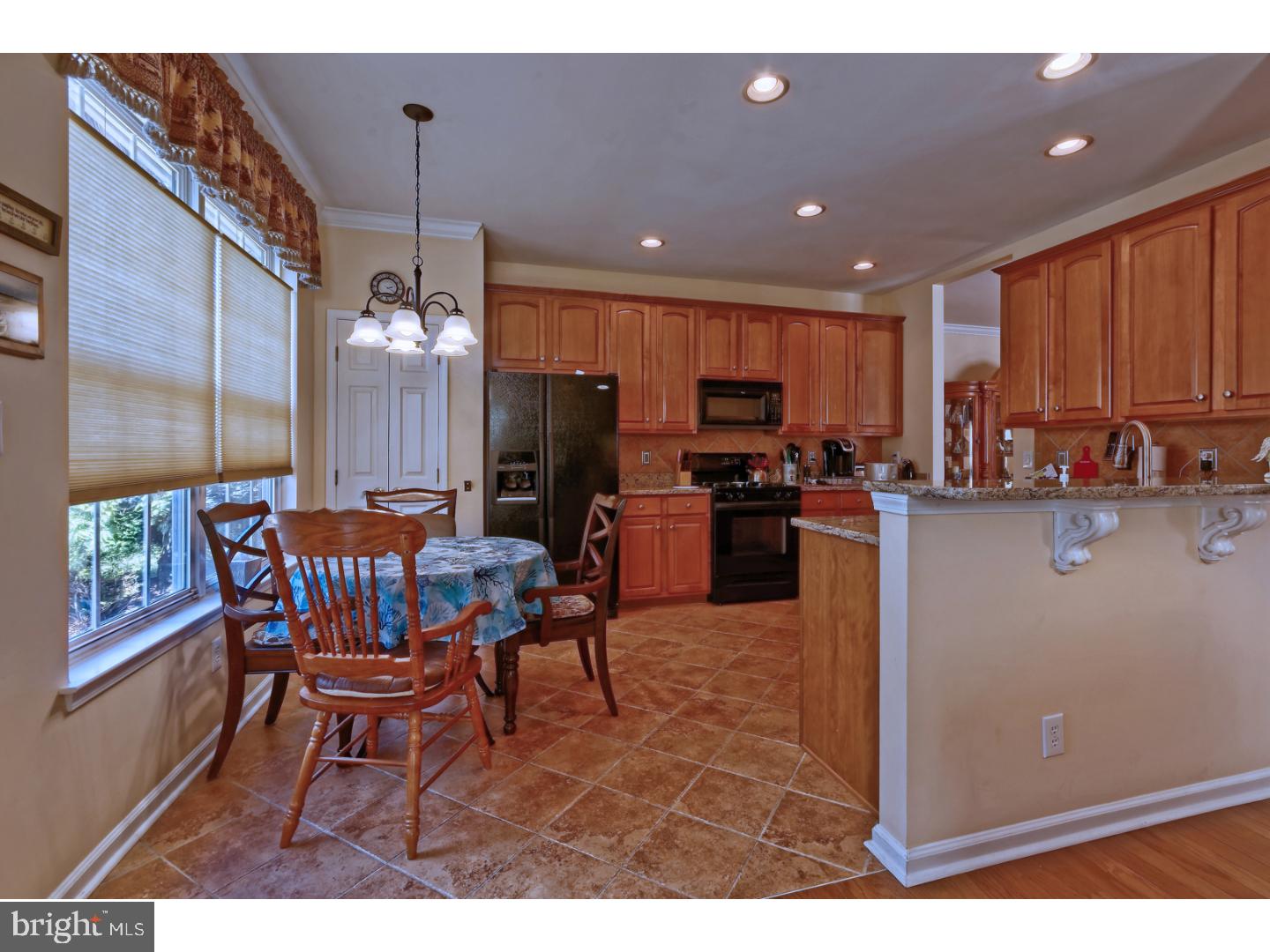9 Shane Street Sicklerville, NJ 08081 - Photo 12 of 25 Gallery Image 12
