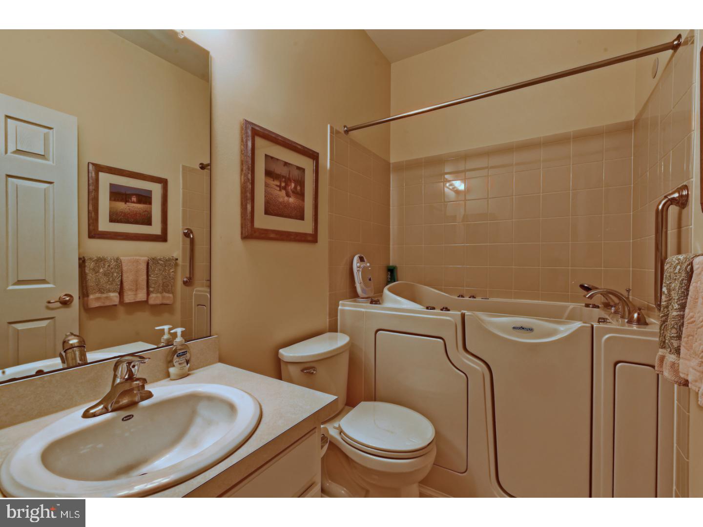 9 Shane Street Sicklerville, NJ 08081 - Photo 21 of 25 Gallery Image 21