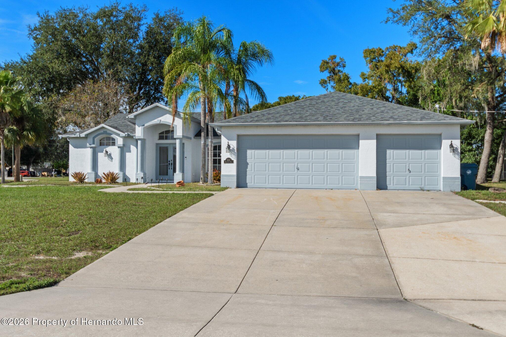 5267 Mosquero Road Spring Hill, FL 34606 - Photo 7 of 47 Gallery Image 7