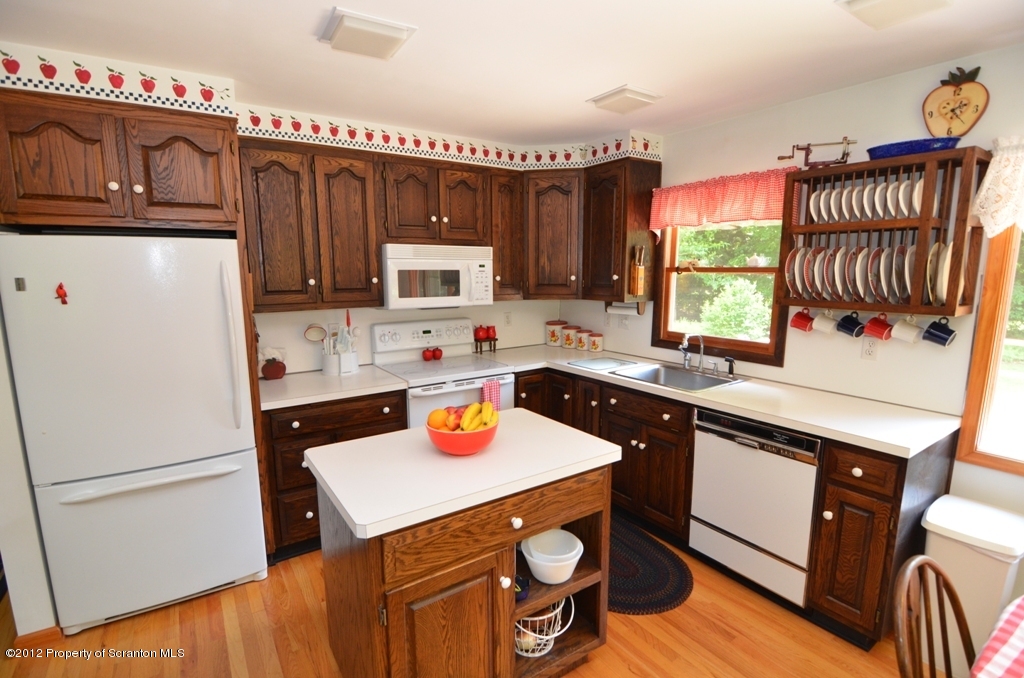 5 East Lake Road Moscow, PA 18444 - Photo 15 of 23