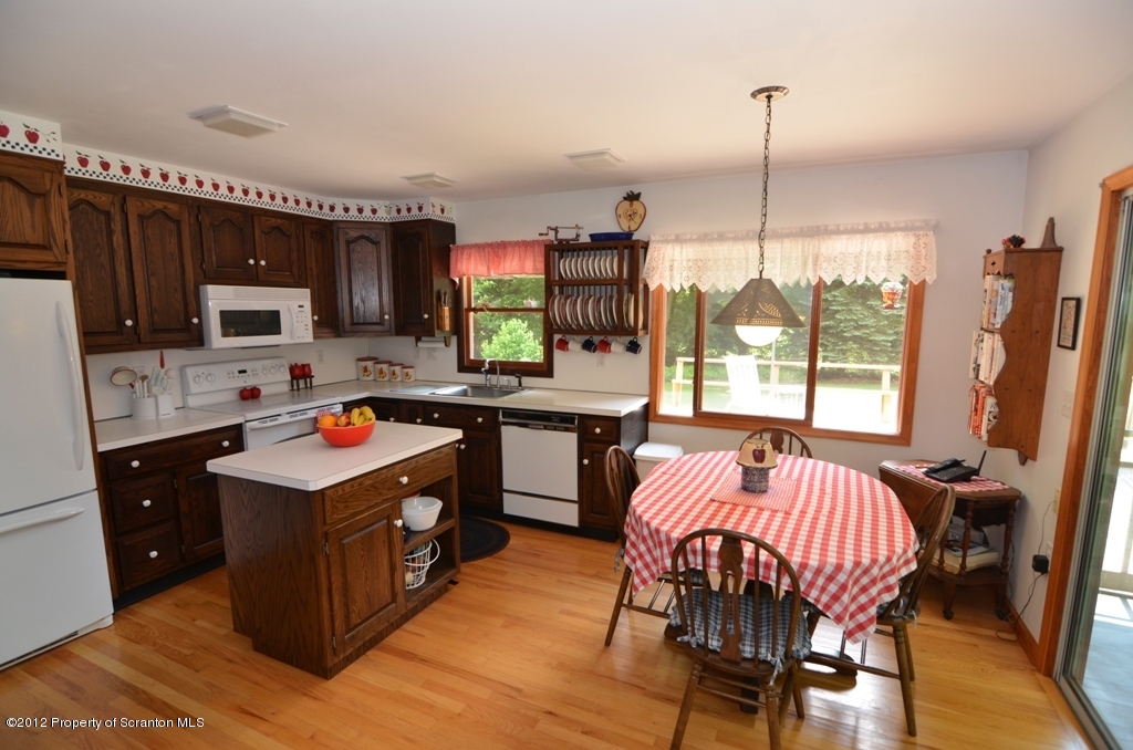 5 East Lake Road Moscow, PA 18444 - Photo 6 of 23