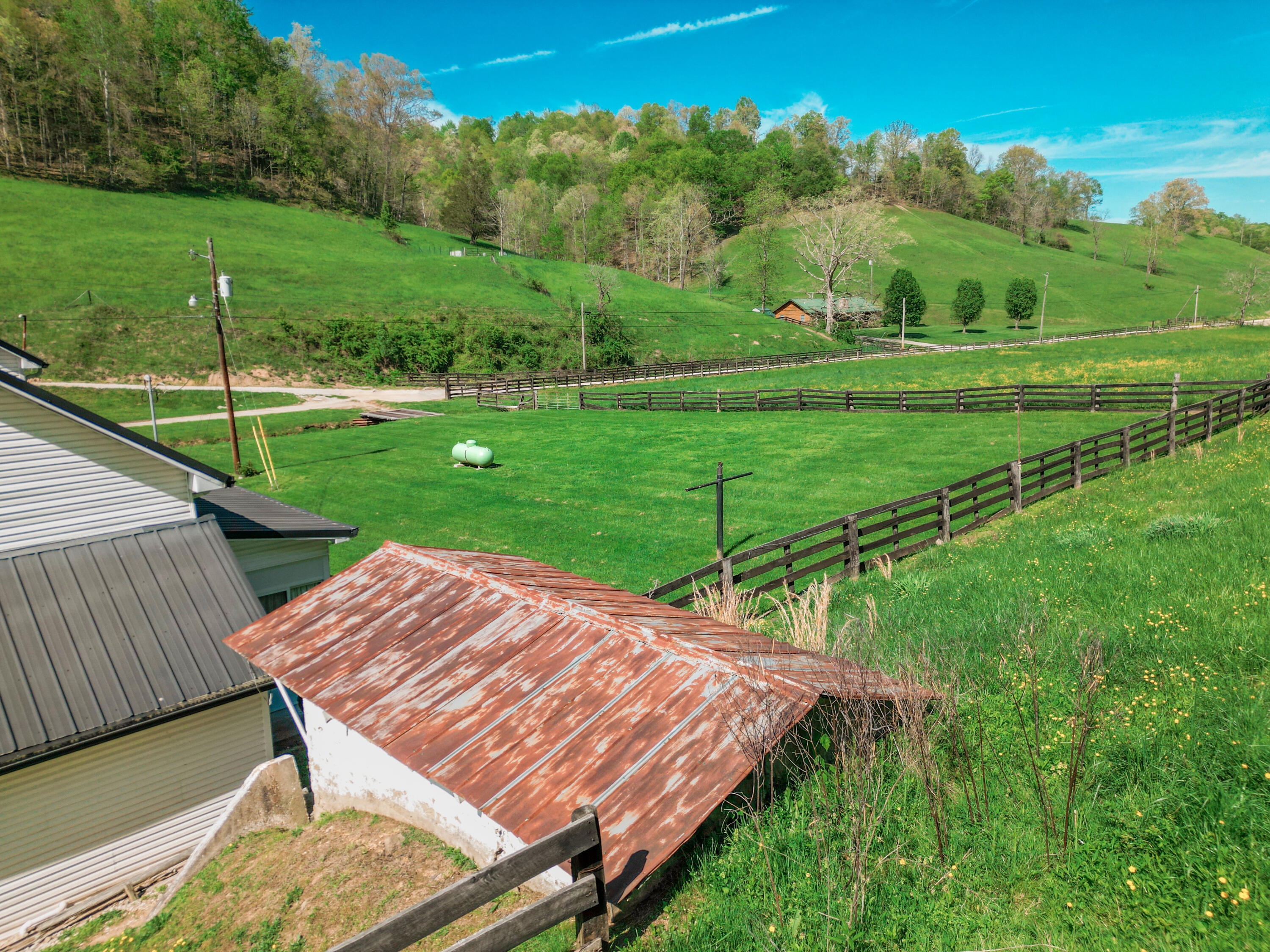 663 Waller Branch Road Louisa, KY 41230 - Photo 6 of 35 farm-0085