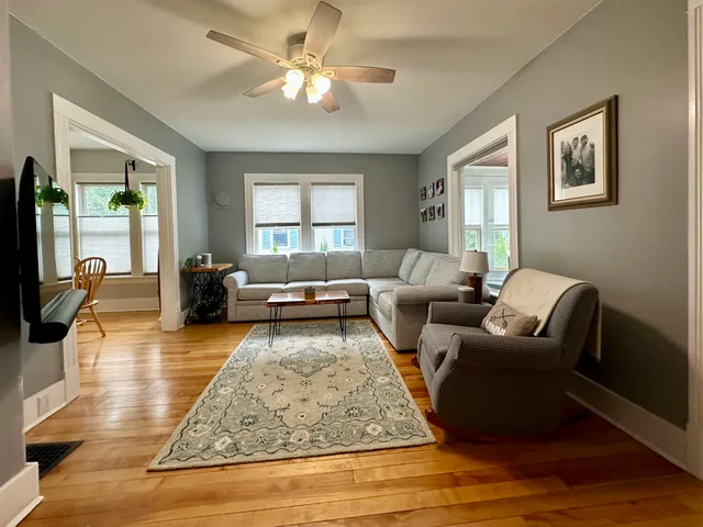 $2,300 | 20 Mitchell Place, Laconia, NH 03246