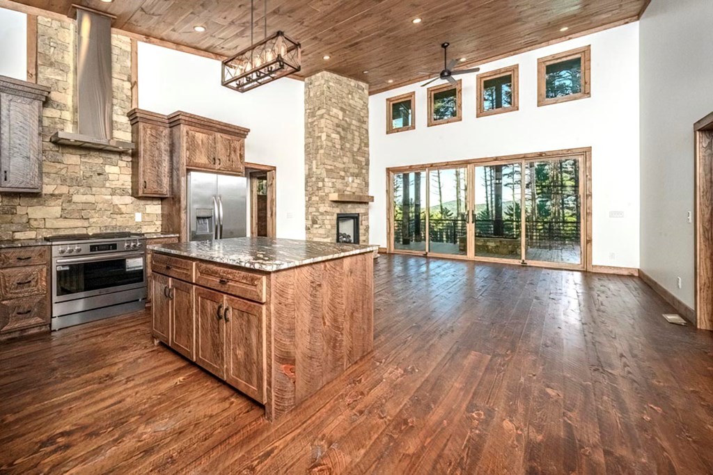 106 Still Run Morganton, GA 30560 - Photo 25 of 55