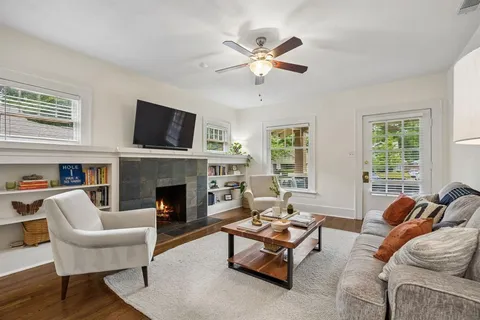 $599,000 | 6106 Worth Street, Dallas, TX 75214