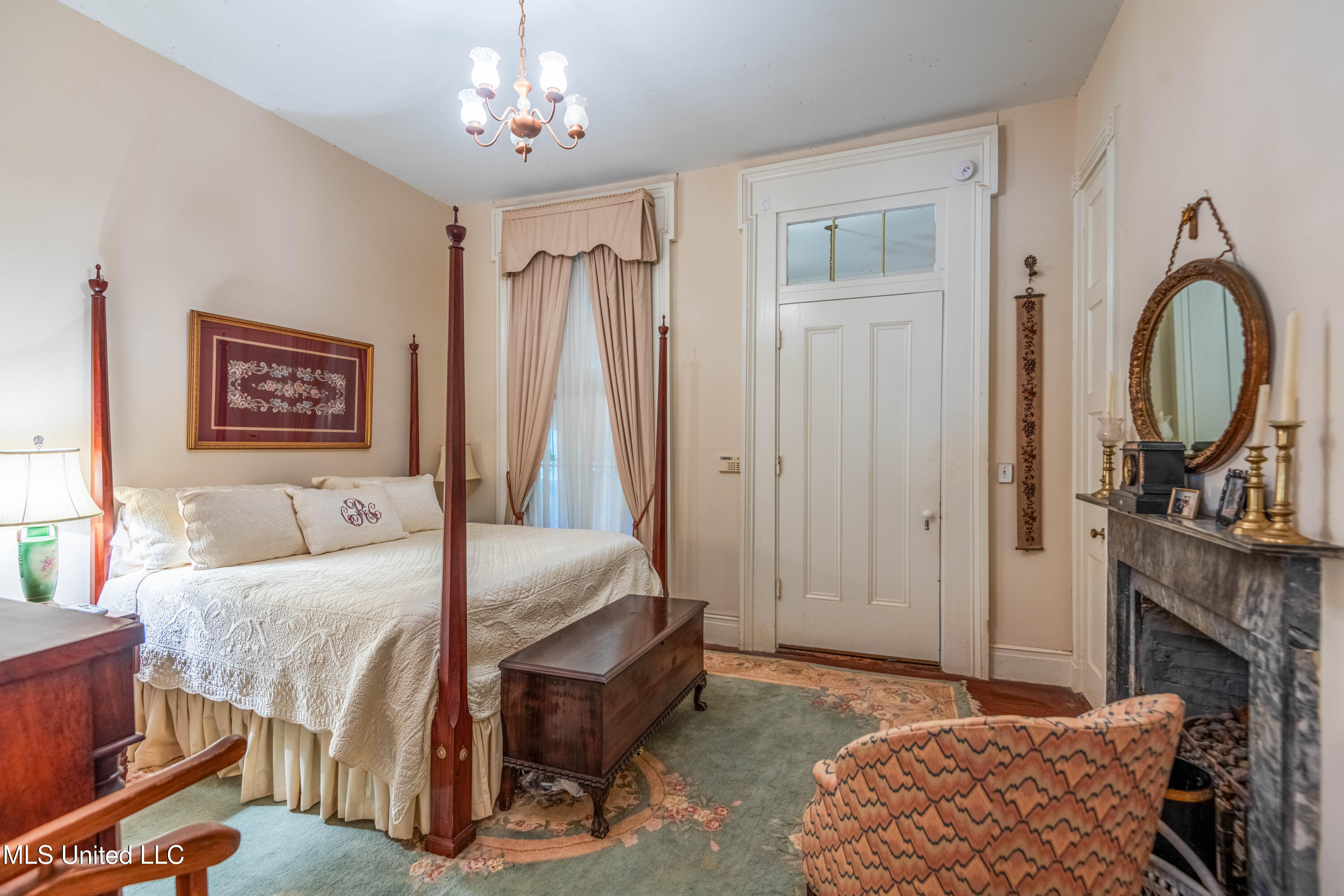 131 Winchester Road Natchez, MS 39120 - Photo 19 of 28 _NEF2602-HDR-Edit