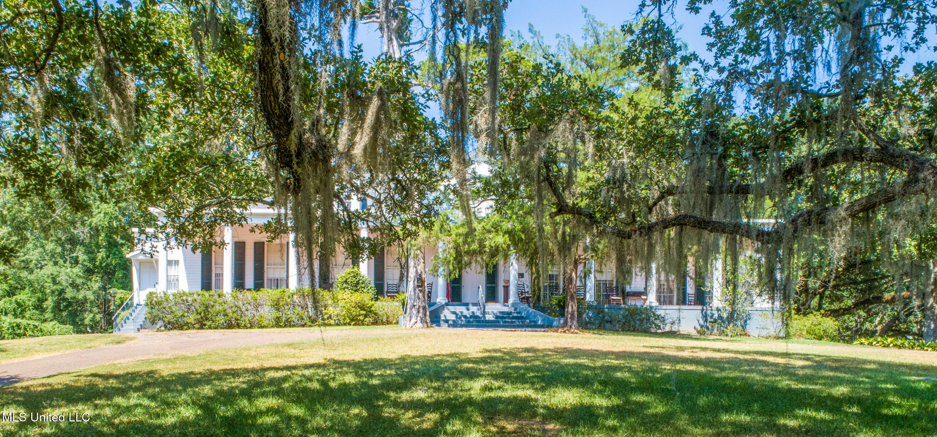 131 Winchester Road Natchez, MS 39120 - Photo 9 of 28 DJI_0107-HDR-Edit
