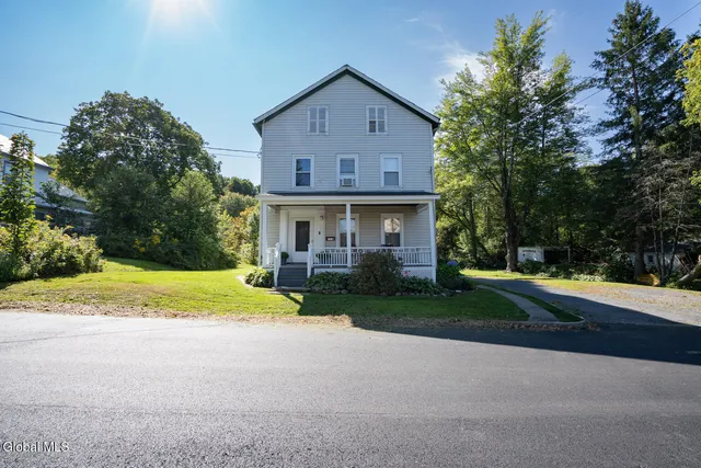 $225,000 | 15 Barber Avenue, Greenwich, NY 12834