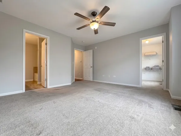 $305,900 | 3381 Cameron Drive, Elgin, IL 60124