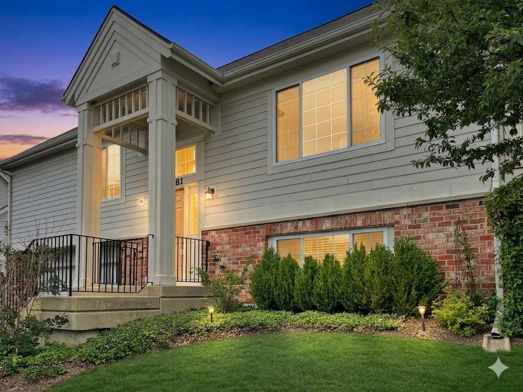 3381 Cameron Drive Elgin, IL 60124 - Photo 23 of 23 a front view of a house with a yard