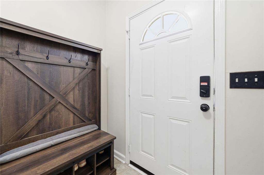 1160 Toonigh Road Canton, GA 30115 - Photo 7 of 45